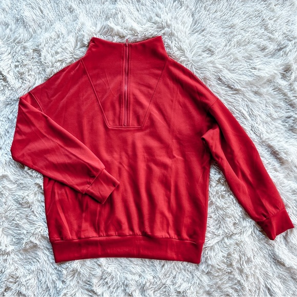 Two-Piece Set - Picture 2 of 7